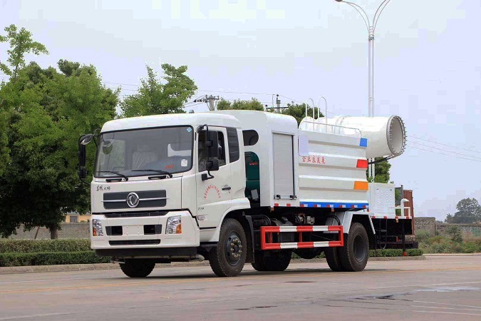 霧炮車(chē)